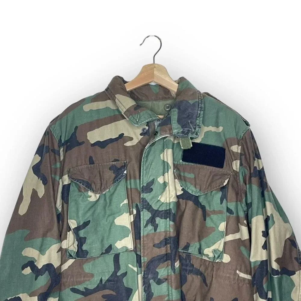 US Air Force Woodland Camo Cold Weather Field Coat Men's Size Medium Short